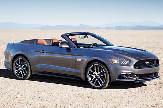 Новый Ford Mustang 2015 года поступил в 