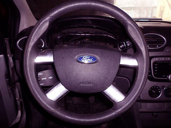 Как снять руль в автомобиле Ford Focus 2 в домашних условиях?