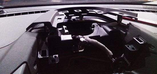 Пошаговая инструкция по снятию магнитолы в Ford Kuga 2