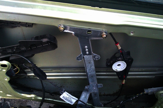 Уплотнение двери своими руками Ford Fiesta
