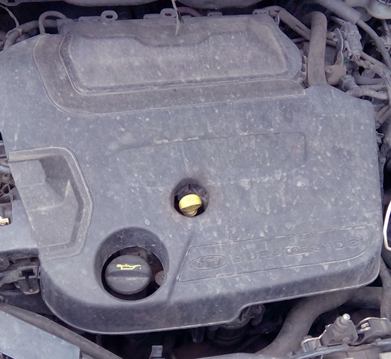 Замена топливного фильтра в автомобиле Ford Kuga